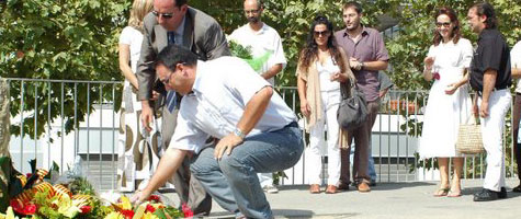 20080911_perez_sentis2.jpg